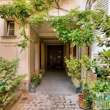 127 - Spacious 4br In Montorgueil דירה *