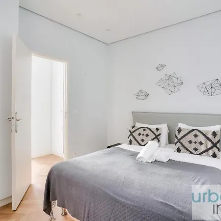 127 - Spacious 4br In Montorgueil