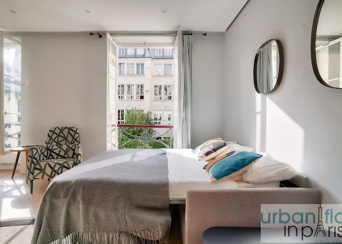 127 - Spacious 4br In Montorgueil