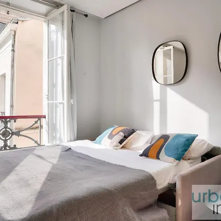 127 - Spacious 4br In Montorgueil Lejlighed *